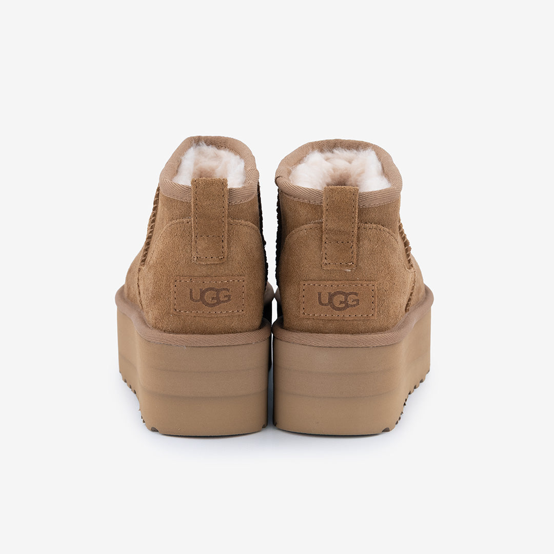 STIVALI UGG CLASSIC ULTRA MINI PLATFORM