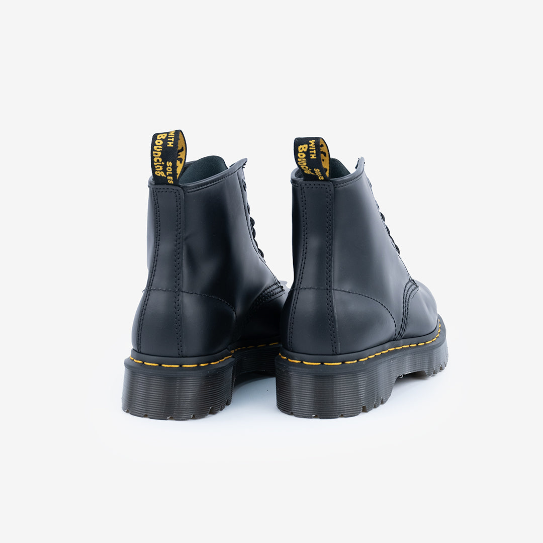 ANFIBIO DR. MARTENS UNISEX