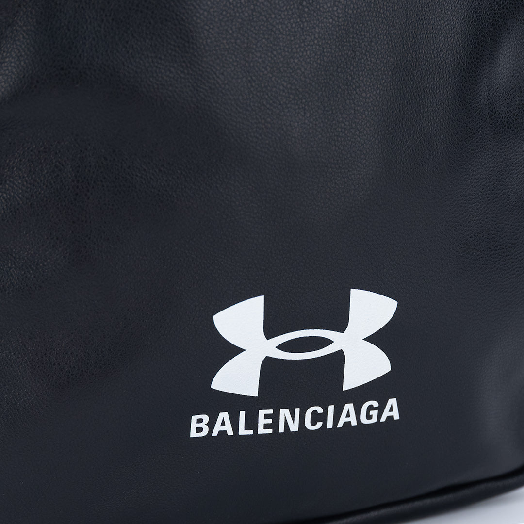 BORSELLO BALENCIAGA UOMO IN PELLE