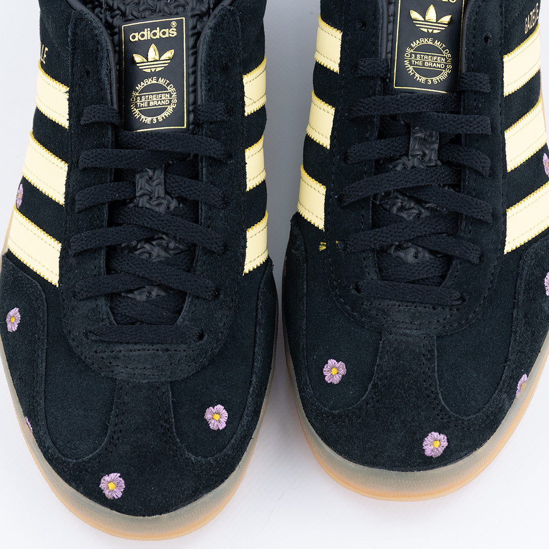 ADIDAS WOMEN'S GAZELLE INDOOR SNEAKERS